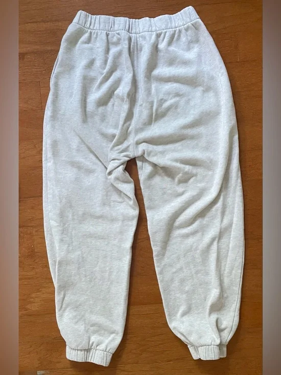 Hollister Cream Sweatpants - Picture 3 of 3
